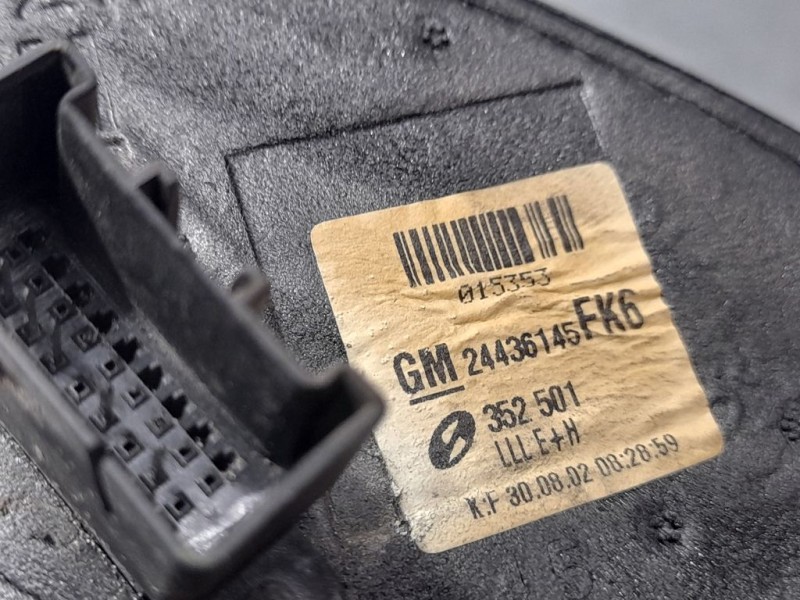 Recambio de retrovisor izquierdo para opel vectra c berlina comfort referencia OEM IAM 24436145  