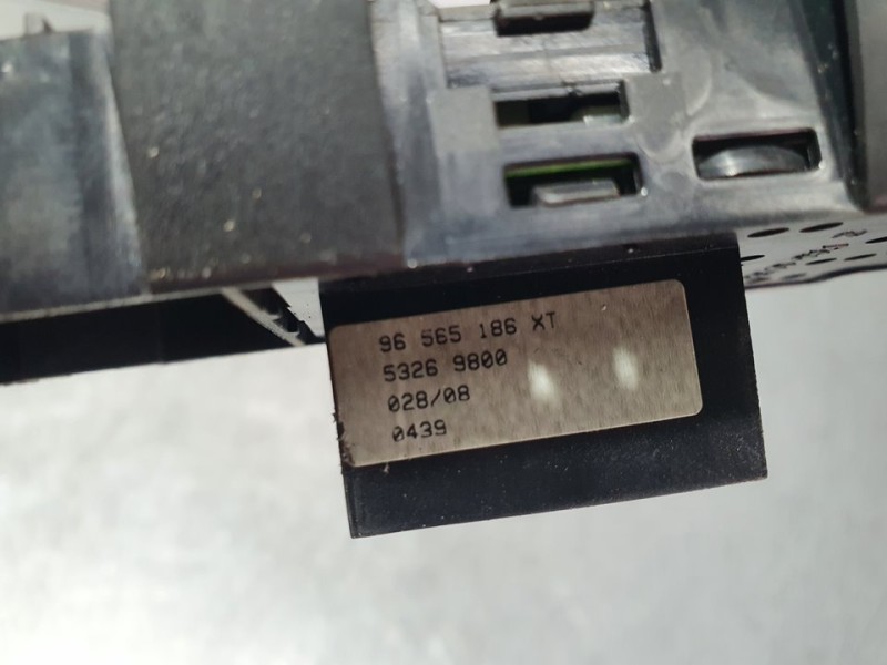 Recambio de mando elevalunas delantero izquierdo para peugeot 308 confort referencia OEM IAM 96565186XT 53269800 