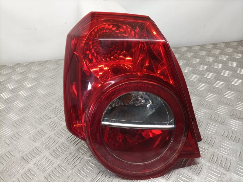 Recambio de piloto trasero izquierdo para chevrolet aveo ls 5 p referencia OEM IAM 95952066  