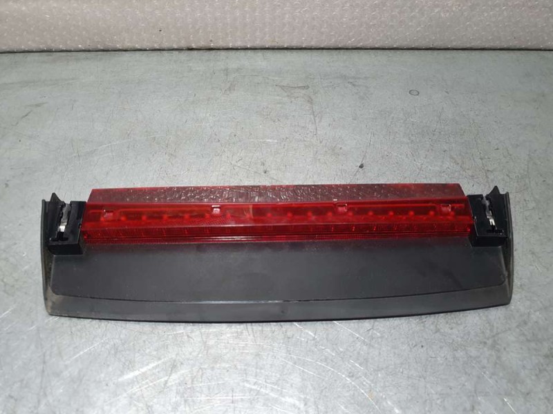 Recambio de luz central de freno para audi a6 berlina (4a2) 45 tdi quattro design referencia OEM IAM 4K5945097 01328600 LED