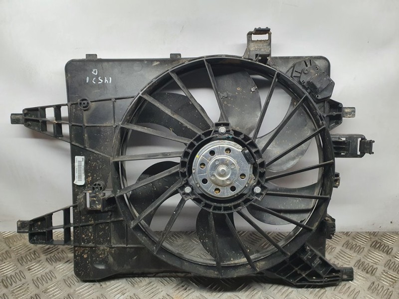 Recambio de electroventilador para renault kangoo profesional referencia OEM IAM 921206476R 5020505 JEGATE