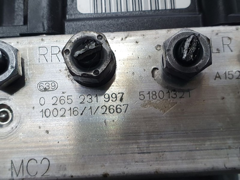 Recambio de abs para peugeot bipper básico referencia OEM IAM 51801321 0265231997 BOSCH
