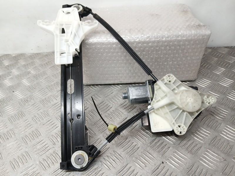 Recambio de elevalunas trasero derecho para volkswagen polo vi (aw1, bz1, ae1) 1.6 tdi referencia OEM IAM 2G6839462C ELECTRICO 5