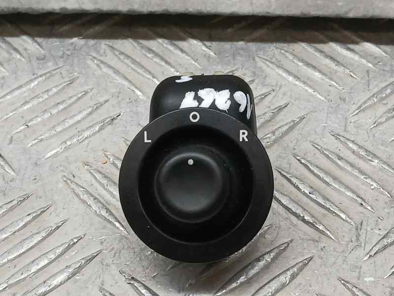 Recambio de mando retrovisor para jeep gr. cherokee (wh) laredo referencia OEM IAM 04602788AA  