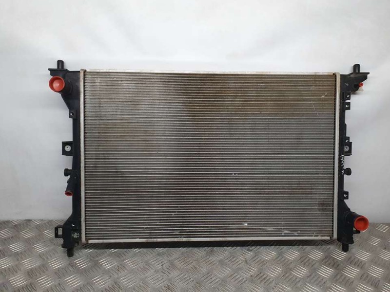 Recambio de radiador agua para suzuki vitara 1.6 ddis comfort 4x4 referencia OEM IAM CZ2230002800 DENSO 