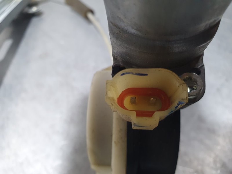 Recambio de elevalunas trasero izquierdo para hyundai i20 classic referencia OEM IAM SIN REF  ELECTRICO 2 PINES