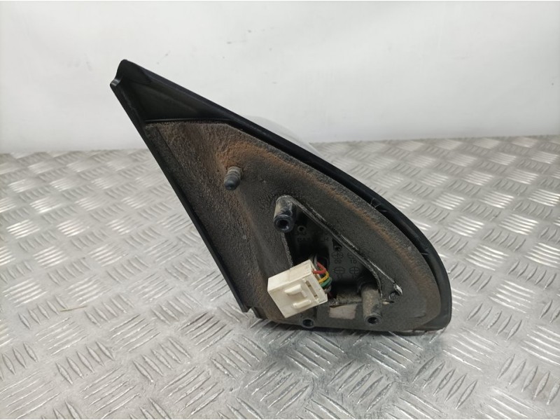 Recambio de retrovisor izquierdo para chevrolet aveo ls 5 p referencia OEM IAM 96600399  ELECTRICO 5 CABLES