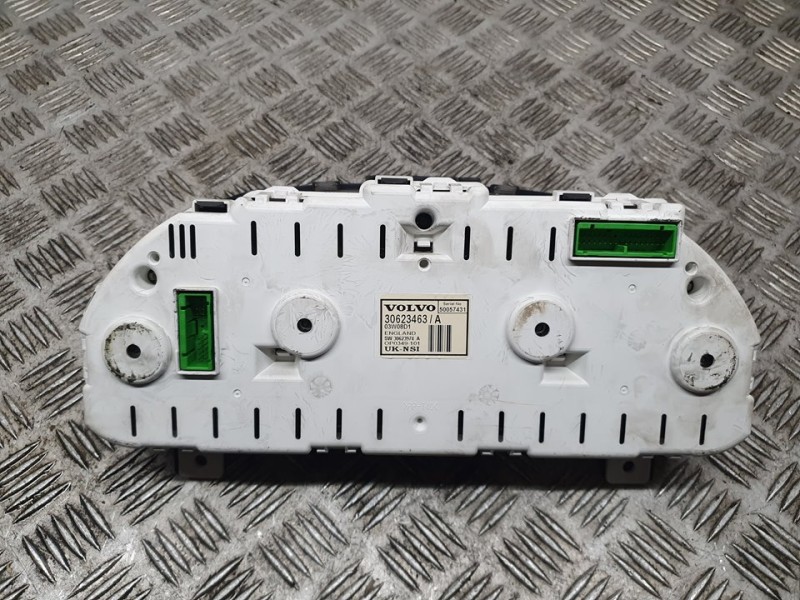Recambio de cuadro instrumentos para volvo s40 berlina 1.6 referencia OEM IAM 30623463  