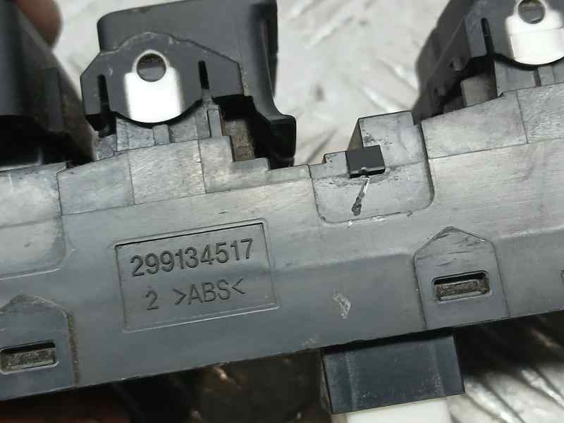 Recambio de mando elevalunas delantero izquierdo para hyundai i20 classic referencia OEM IAM 299134517  