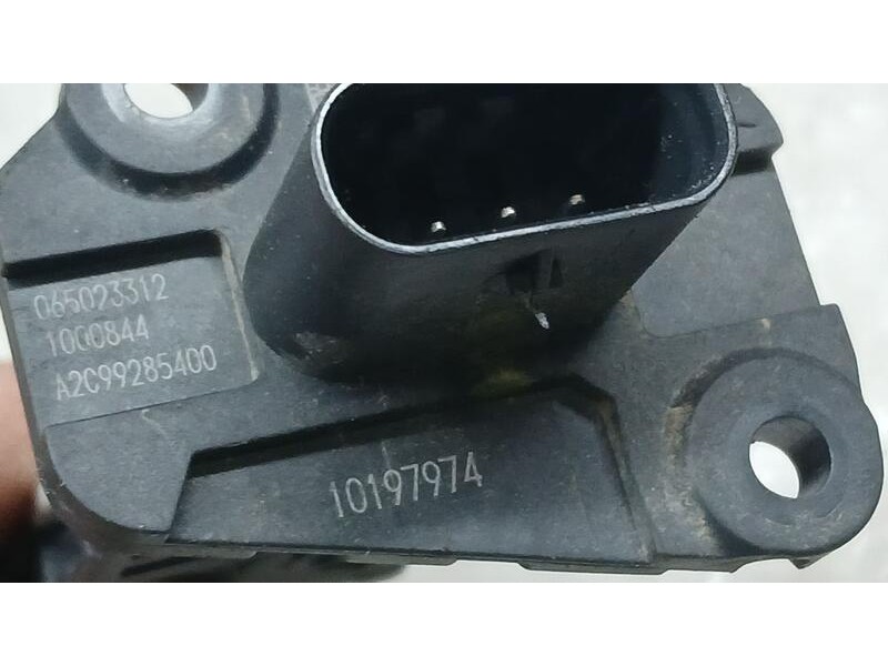 Recambio de caudalimetro para mg zs 1.5 vti referencia OEM IAM 10197974  A2C99285400