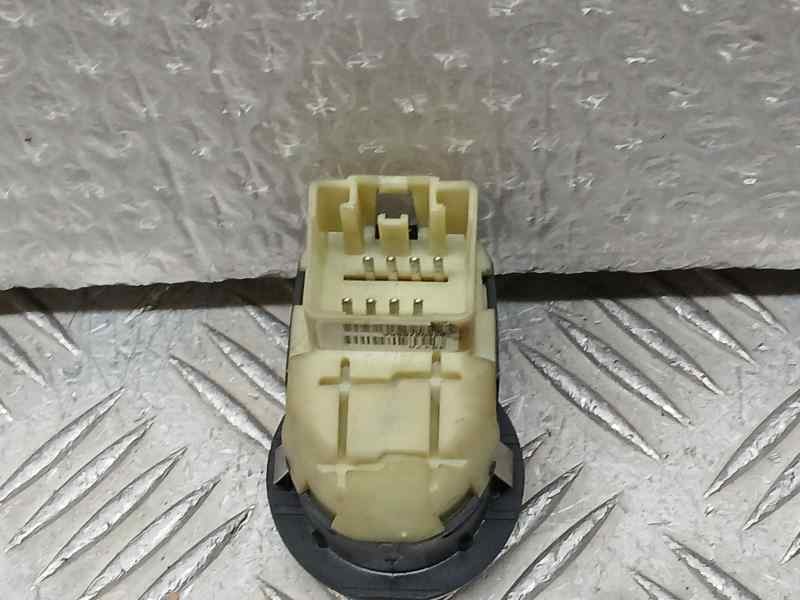 Recambio de mando retrovisor para jeep gr. cherokee (wh) laredo referencia OEM IAM 04602788AA  