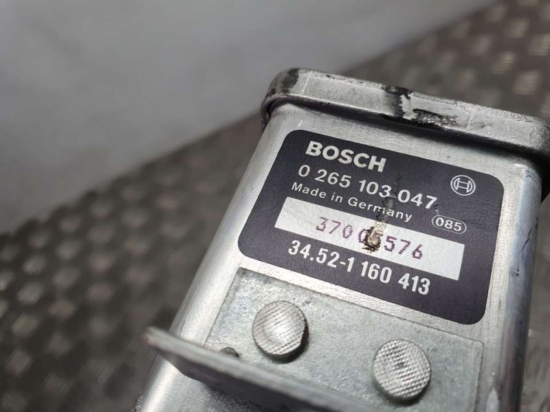 Recambio de centralita abs para bmw serie 5 berlina (e34) 525tds referencia OEM IAM 34521160413 0265103047 BOSCH