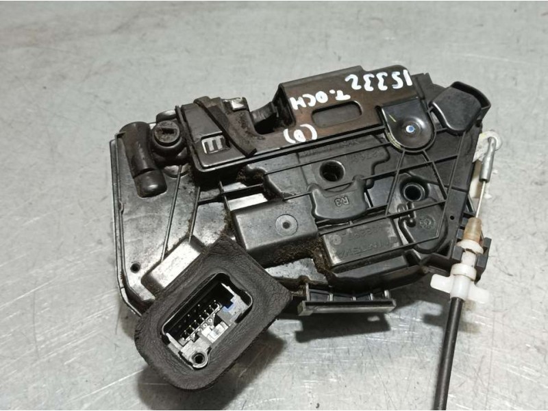 Recambio de cerradura puerta trasera derecha para skoda fabia combi active referencia OEM IAM 6V0839016A  ELECTRICA
