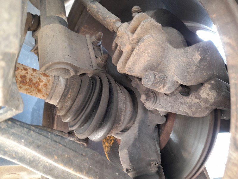 Recambio de mangueta delantera izquierda para peugeot partner tepee 1.6 hdi referencia OEM IAM 1606630980  