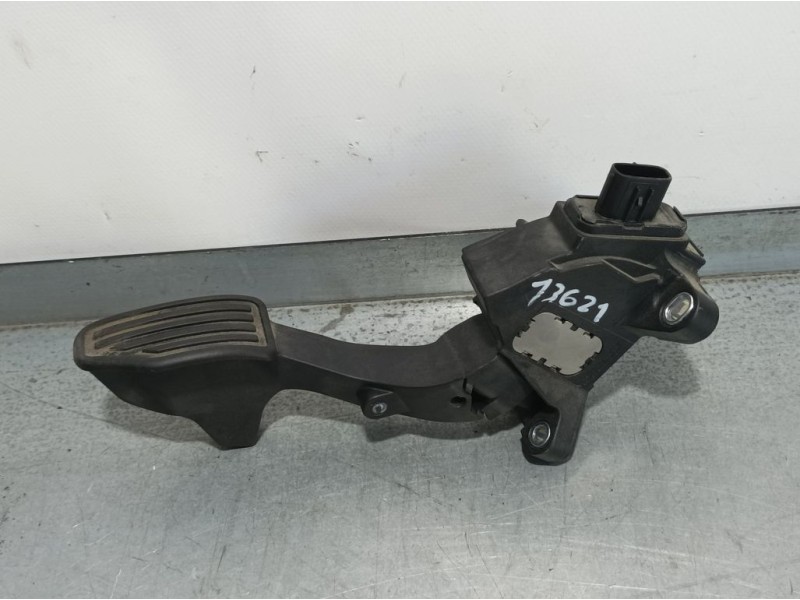 Recambio de potenciometro pedal para toyota yaris active referencia OEM IAM 781100D120  