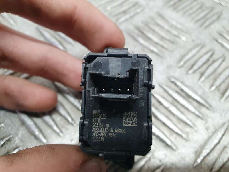 Recambio de interruptor para bmw x4 (f26) xdrive 20d referencia OEM IAM 9352035 20315810 