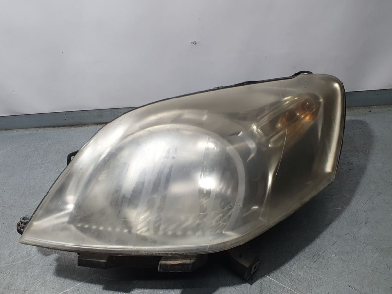 Recambio de faro izquierdo para peugeot bipper básico referencia OEM IAM 1353198080 45570383 PULIR MAKO