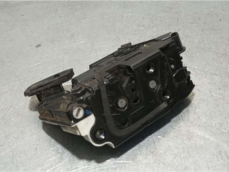 Recambio de cerradura puerta trasera izquierda para skoda fabia combi active referencia OEM IAM 6V0839015A  ELECTRICA 7 PINS