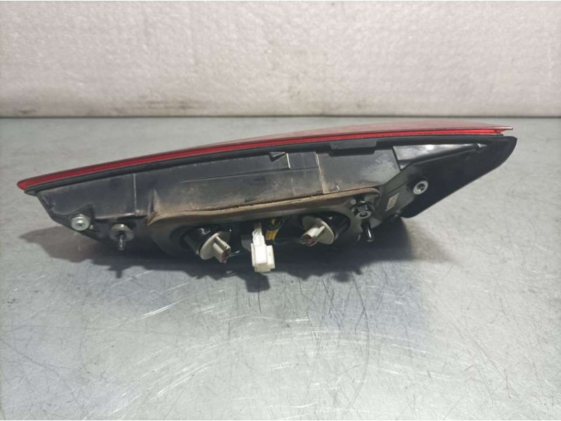 Recambio de piloto trasero izquierdo para hyundai i20 classic referencia OEM IAM 92403C8000  INTERIOR