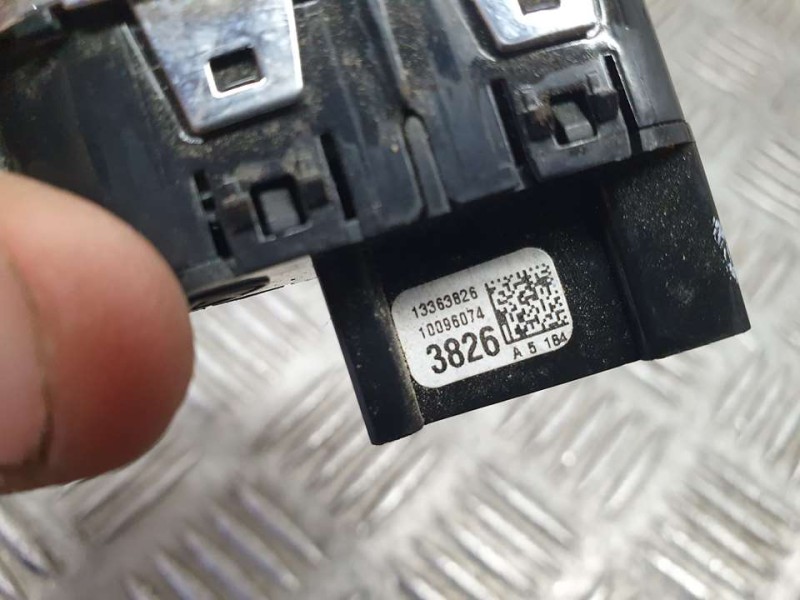 Recambio de interruptor para opel corsa e edition referencia OEM IAM 13363826 10096074 