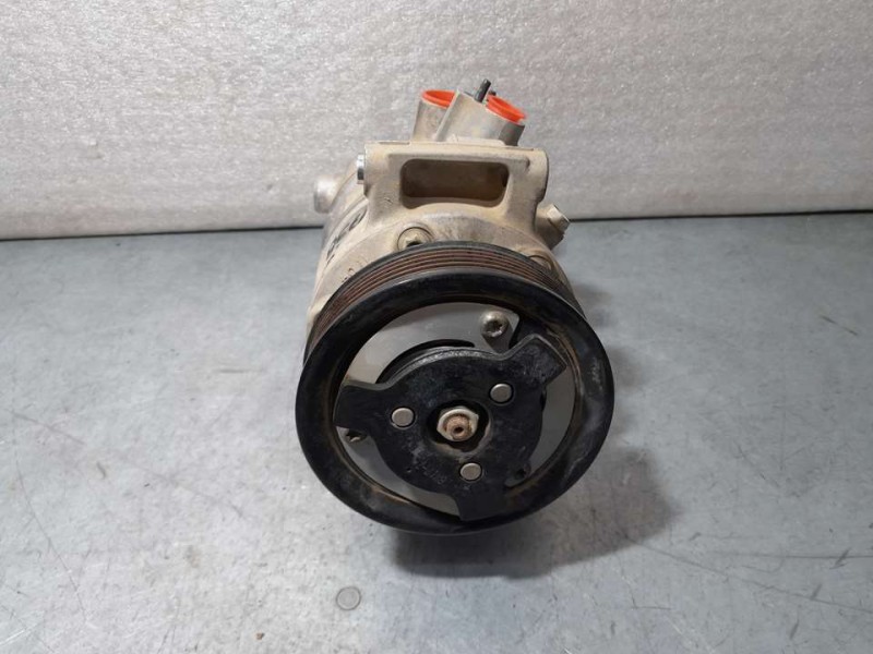 Recambio de compresor aire acondicionado para volkswagen golf vii lim. (bq1) edition referencia OEM IAM 5Q0816803F 8416P SANDEM