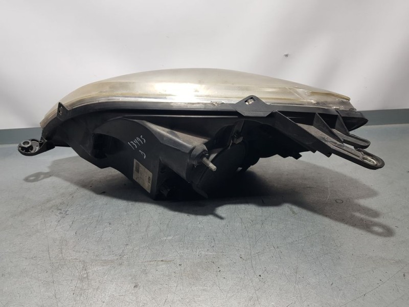 Recambio de faro derecho para citroën nemo basis referencia OEM IAM 1634151880  PARA PULIR