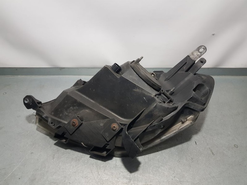 Recambio de faro derecho para citroën nemo basis referencia OEM IAM 1634151880  PARA PULIR
