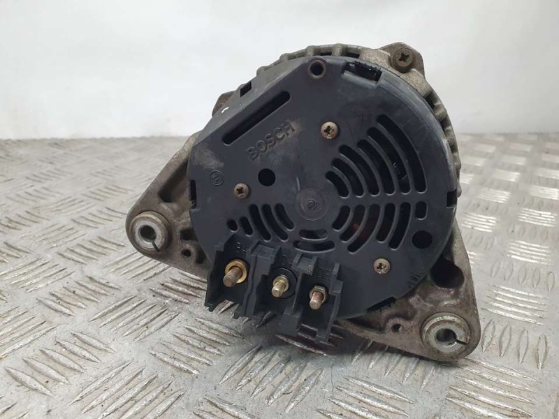 Recambio de alternador para ford fiesta berlina (dx) básico referencia OEM IAM 96FB10300DE 0123310054 BOSCH