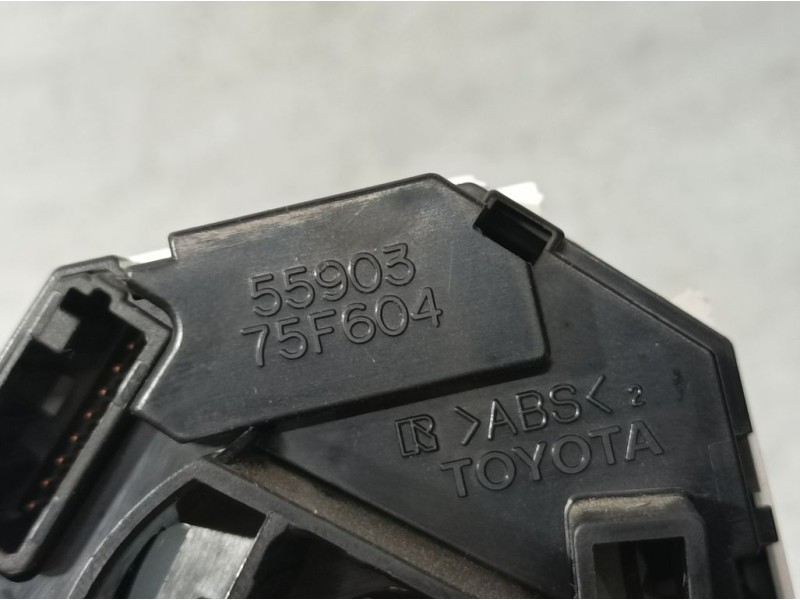 Recambio de mando calefaccion / aire acondicionado para toyota yaris active referencia OEM IAM 5590375F604  