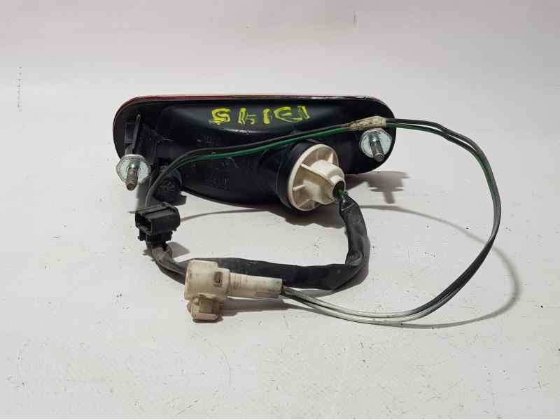 Recambio de piloto trasero central para suzuki swift berlina (mz) gl (5-ptas.) referencia OEM IAM 3657062J0  ANTINIEBLA TRASERO 