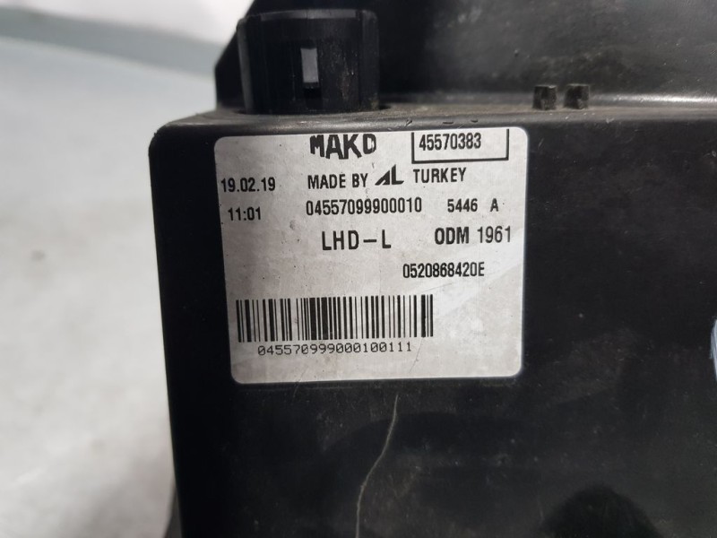 Recambio de faro izquierdo para citroën nemo basis referencia OEM IAM 45570383  MAKO PATA ROTA