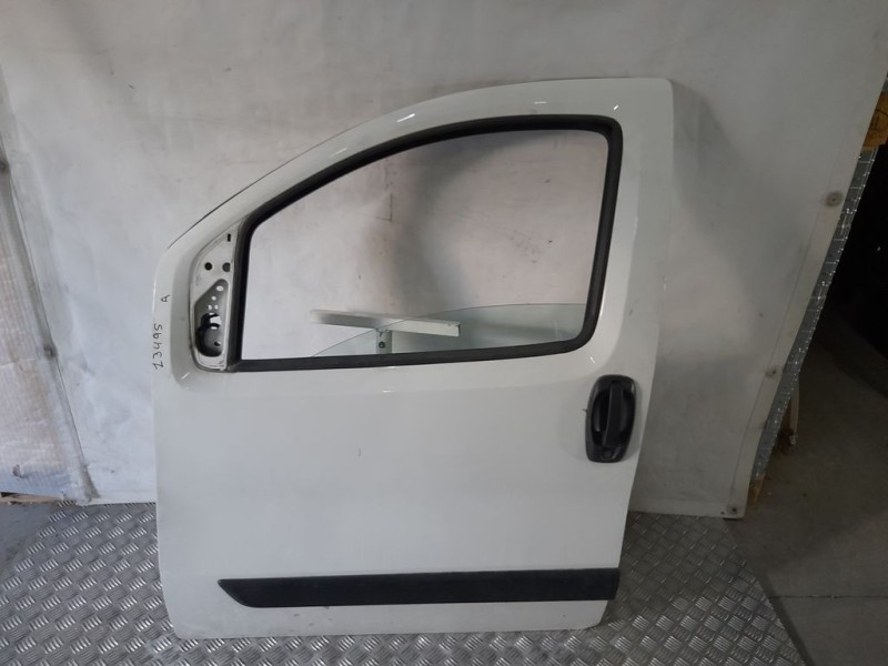 Recambio de puerta delantera izquierda para citroën nemo basis referencia OEM IAM 1637832480  TOCADO