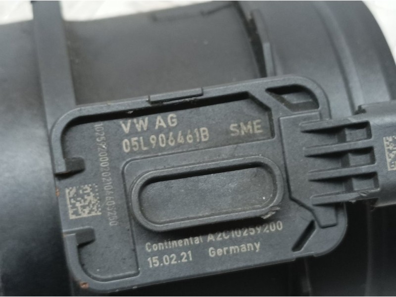 Recambio de caudalimetro para volkswagen passat variant (cb5) business referencia OEM IAM 05L906461B A2C10259200 CONTINENTAL