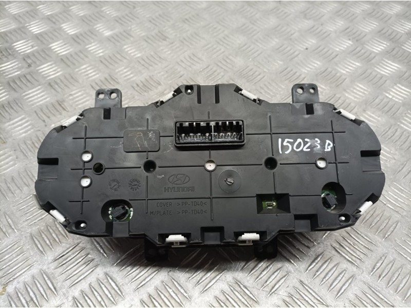 Recambio de cuadro instrumentos para hyundai i10 classic referencia OEM IAM 940030X220  