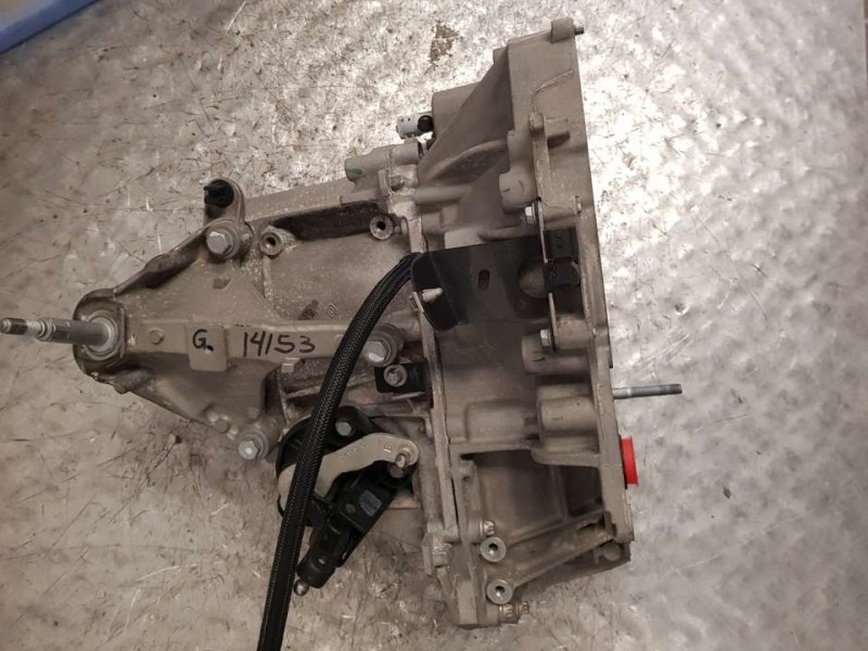 Recambio de caja cambios para renault clio iv business referencia OEM IAM JH3367 2035939 5VELOCIDADES