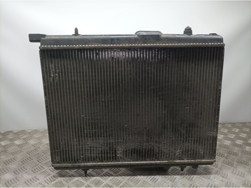 Recambio de radiador agua para peugeot 206 berlina x-line referencia OEM IAM 1330Y3  