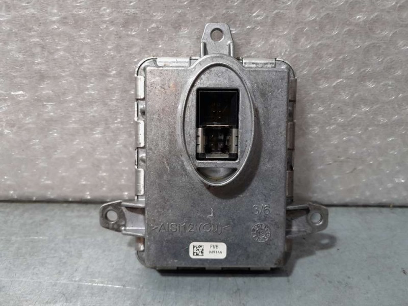 Recambio de centralita faros xenon para bmw serie 3 lim. (f30) 320d efficientdynamics edition referencia OEM IAM 7296090 1307329