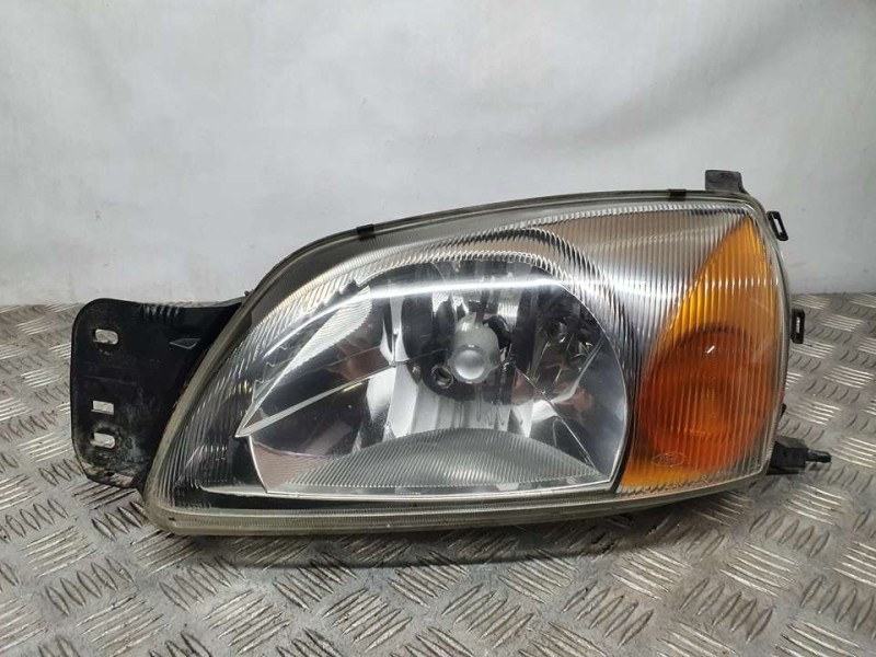 Recambio de faro izquierdo para ford fiesta berlina (dx) básico referencia OEM IAM YS6113006EC 0301173303 BOSCH