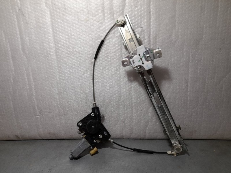 Recambio de elevalunas delantero derecho para hyundai i10 classic referencia OEM IAM 824020X010 2 PINS ELECTRICO