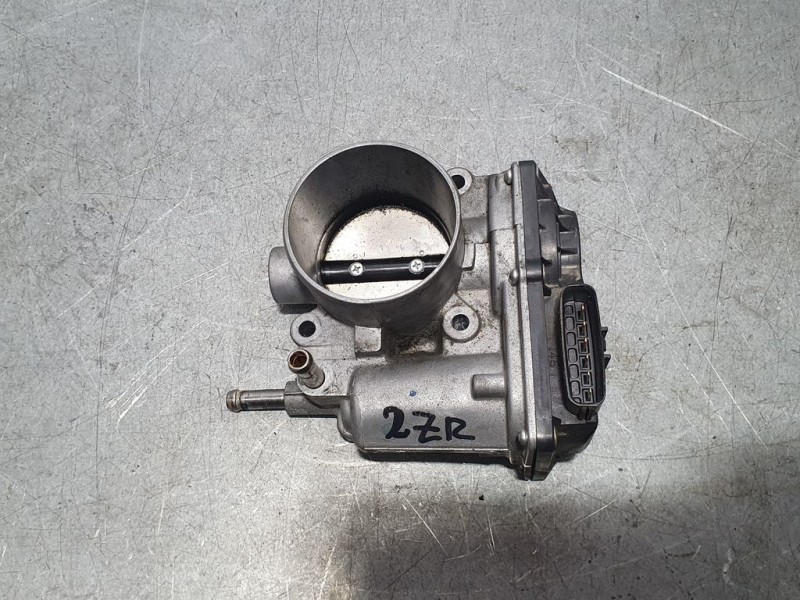 Recambio de caja mariposa para toyota c-hr referencia OEM IAM 220300T110 145012P20 