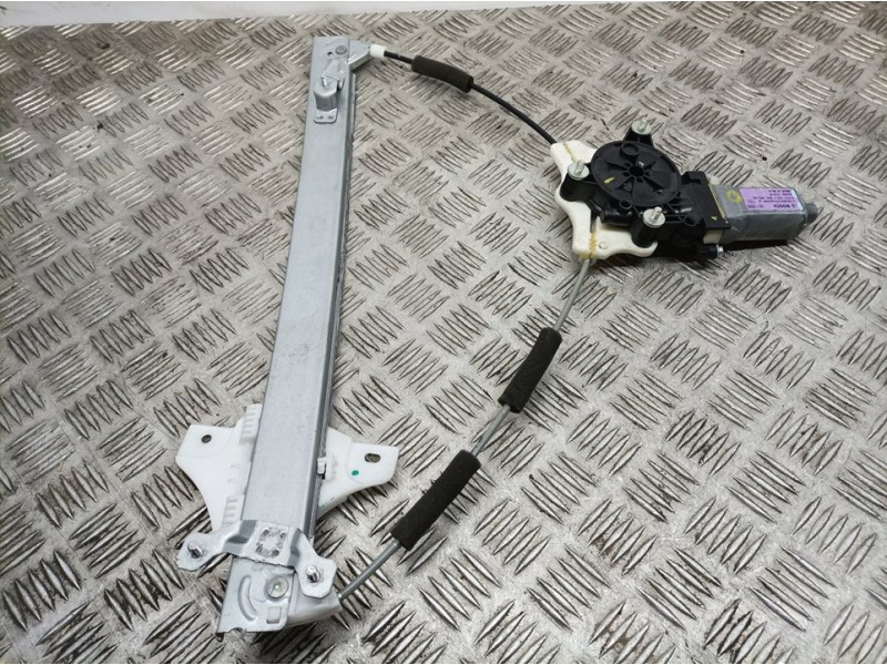 Recambio de elevalunas delantero izquierdo para hyundai i20 essence referencia OEM IAM 82450C7000 F00S1W2085 ELECTRICO 2 PINS BO