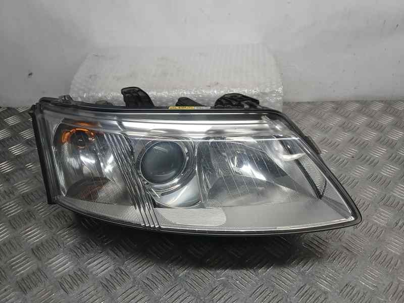 Recambio de faro derecho para saab 9-3 cabrio 2.0 t linear referencia OEM IAM 12799350  XENON