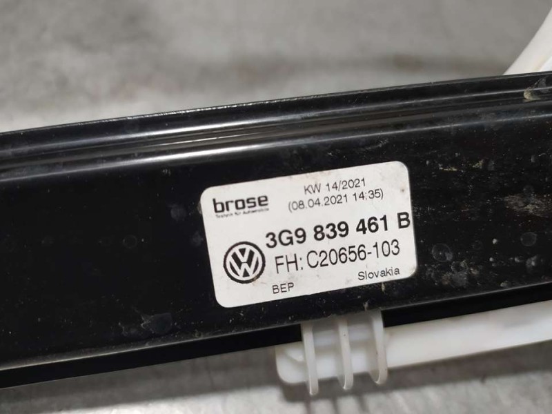 Recambio de elevalunas trasero izquierdo para volkswagen passat variant (cb5) business referencia OEM IAM 3G9839461B C20656103 B