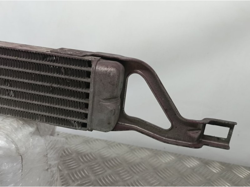 Recambio de radiador aceite para mercedes-benz clase b (w245) 180 cdi (245.207) referencia OEM IAM A1695000200 C7270006 BEHR