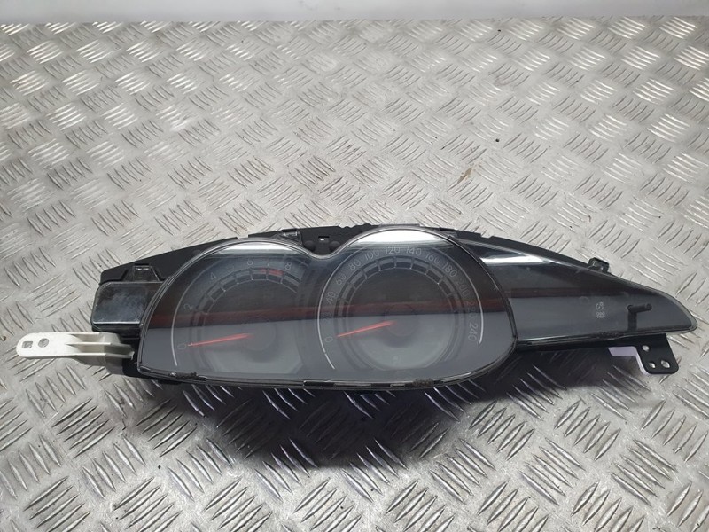 Recambio de cuadro instrumentos para toyota verso active referencia OEM IAM 838000F110 MB2574500436 