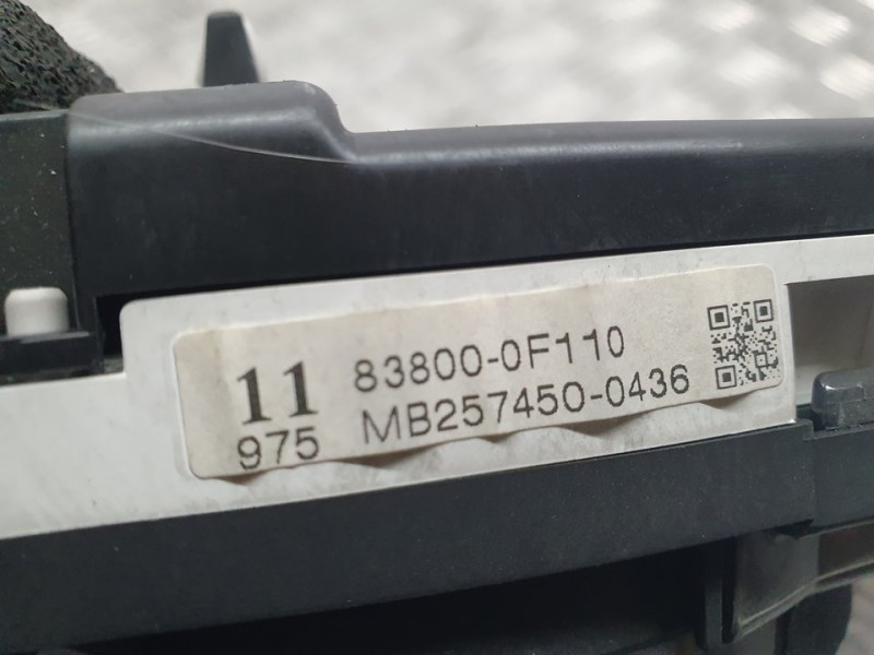 Recambio de cuadro instrumentos para toyota verso active referencia OEM IAM 838000F110 MB2574500436 