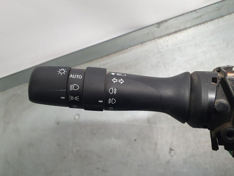 Recambio de mando luces para peugeot 108 active referencia OEM IAM 0H080171090  