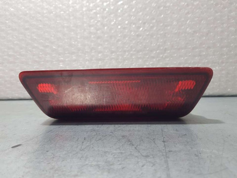 Recambio de faro antiniebla trasero central para nissan juke (f15) acenta referencia OEM IAM 26580ED50A  