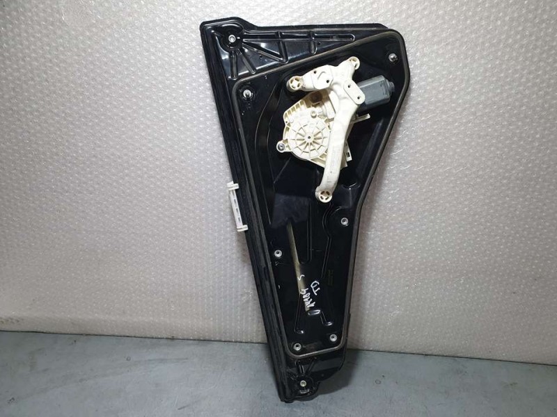 Recambio de elevalunas trasero derecho para land rover discovery v6 td s referencia OEM IAM 4H2227000AB  ELECTRICO