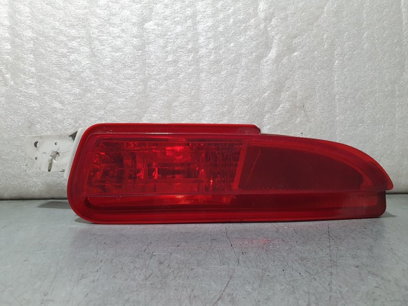 Recambio de piloto trasero derecho paragolpes para honda cr-v comfort 4x2 referencia OEM IAM 34500T1GG  